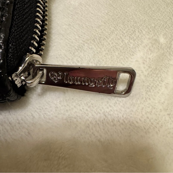 Loungefly Black Quilted Minnie Mouse Wallet - Picture 5 of 5